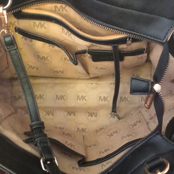 Black studded bag - Picture 5 of 6